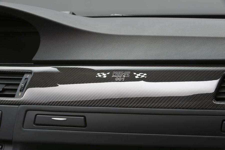 Детали интерьера BMW M3 Pickup Concept (E93) 2011 года  (фото 21 из 47)